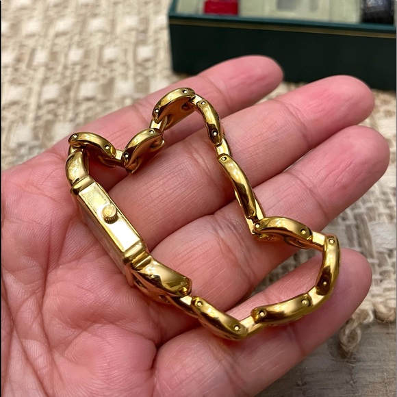 SOLD — Watch - Picture 8 of 10